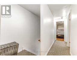 10 RUNNYMEDE CRESCENT - 16