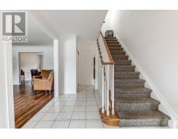 10 RUNNYMEDE CRESCENT - 5