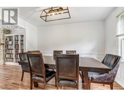 10 RUNNYMEDE CRESCENT - 9