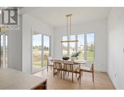 207 FOXBOROUGH PLACE - 8