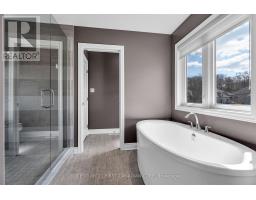 1895 SUMAC WAY - 32