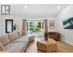 21 MCGILL PLACE - 9