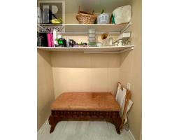 274 MONTEREY PARK - 21