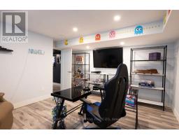 5 CONNOR AVENUE - 34