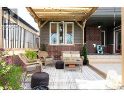 5 CONNOR AVENUE - 40