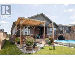 5 CONNOR AVENUE - 43