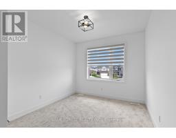 37 EVYLEAN COURT - 28