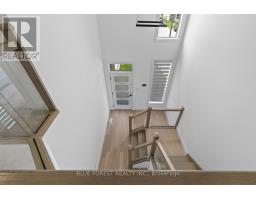 37 EVYLEAN COURT - 34