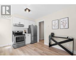 51 PATIENCE CRESCENT - 8