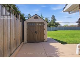 27 STORMONT DRIVE - 44