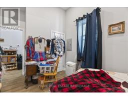 193 CLARENCE STREET - 28