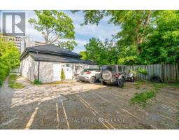 193 CLARENCE STREET - 38