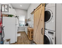 193 CLARENCE STREET - 8