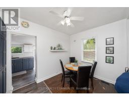 20 WHARNCLIFFE ROAD S - 32