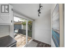 20 WHARNCLIFFE ROAD S - 41