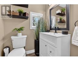 111 KITTRIDGE AVENUE E - 14