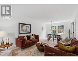 196 WYCHWOOD PARK - 13