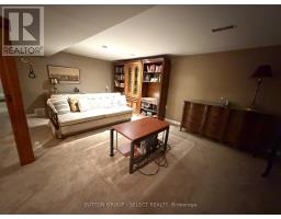 271 TAYLOR STREET - 25
