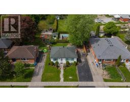 271 TAYLOR STREET - 40