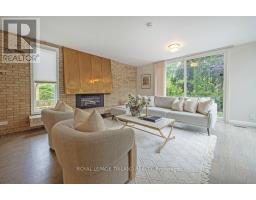 12 MAYFAIR DRIVE - 9