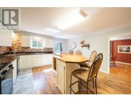 176 EASTMAN AVENUE - 17