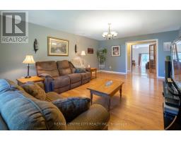 176 EASTMAN AVENUE - 21