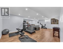 16 PEREGRINE AVENUE - 26