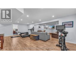 16 PEREGRINE AVENUE - 28