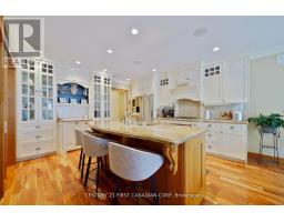 2091 VALLEYRUN BOULEVARD - 16