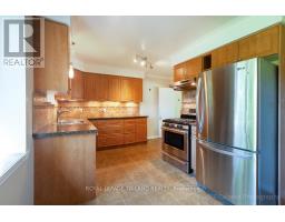 37 DENNIS AVENUE - 15