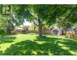 37 DENNIS AVENUE - 36