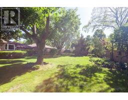 37 DENNIS AVENUE - 42