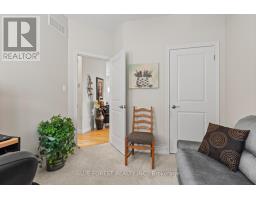 4 - 2615 COLONEL TALBOT ROAD - 26