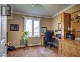 462 AMBLESIDE DRIVE - 20