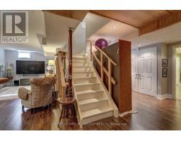 462 AMBLESIDE DRIVE - 35
