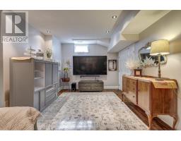 462 AMBLESIDE DRIVE - 39