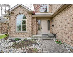 462 AMBLESIDE DRIVE - 4