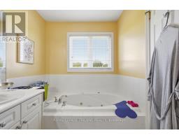 127 - 600 HYDE PARK ROAD - 20