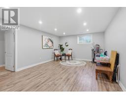 127 - 600 HYDE PARK ROAD - 29