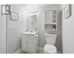 127 - 600 HYDE PARK ROAD - 32
