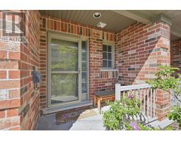127 - 600 HYDE PARK ROAD - 4