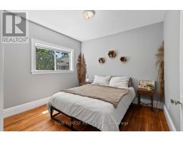 46 GLADSTONE AVENUE - 21