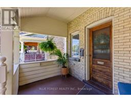 46 GLADSTONE AVENUE - 4