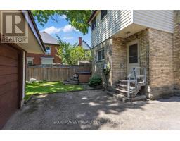 46 GLADSTONE AVENUE - 45