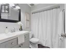 10 - 215 COMMISSIONERS ROAD W - 21