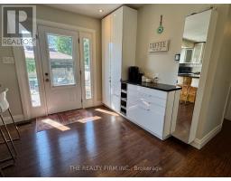 571 EVERGLADE CRESCENT - 10