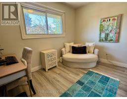 571 EVERGLADE CRESCENT - 14