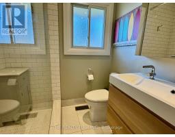 571 EVERGLADE CRESCENT - 15