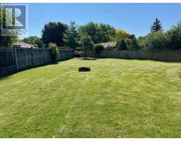 571 EVERGLADE CRESCENT - 31