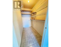 203 - 200 EVERGLADE CRESCENT - 30